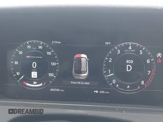 2018 Land Rover Range Rover Velar R-Dynamic SE с VIN SALYL2RX8JA731642, выставлен на аукционе IAAI как лот 42309920 с пробегом 93 749 миль миль и . История ставок и продаж доступна на DreamBid. Изображение 7.