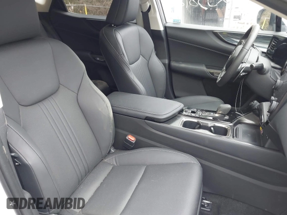 2024 Lexus NX 350 Premium z VIN 2T2GGCEZXRC052446, wystawiony jako IAAI lot #42538124 z przebiegiem 4 321 mil mil oraz . Historia ofert i sprzedaży dostępna na DreamBid. Obrazek 5.