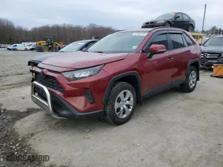 2020 Toyota RAV4 LE with VIN 2T3G1RFV5LW137602, listed as a Copart auction lot 47088135 with 98,079 mi miles and Salvage Title. Bid and sale history available at carsss.com. Image 1.