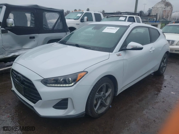 2019 Hyundai Veloster 2.0 with VIN KMHTG6AF8KU019661, listed as a IAAI auction lot 41494429 with 94,417 mi miles. Bid and sale history available at carsss.com. Image 17.