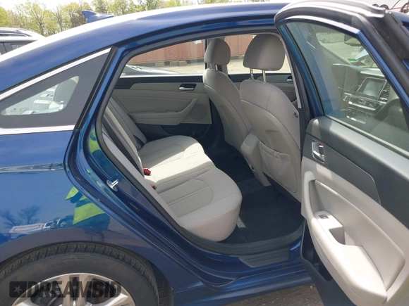 2018 Hyundai Sonata SEL with VIN 5NPE34AF5JH654732, listed as a IAAI auction lot 42103618 with 46,762 mi miles and . Bid and sale history available at DreamBid. Image 8.