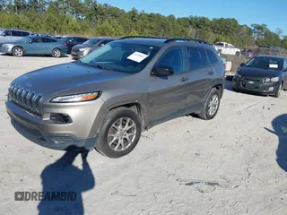 2017 Jeep Cherokee Altitude с VIN 1C4PJLAB3HW653413, выставлен на аукционе IAAI как лот 41154925 с пробегом 168 898 миль миль и . История ставок и продаж доступна на DreamBid. Изображение 2.