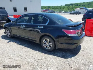 2011 Honda Accord Sdn SE with VIN 1HGCP2F61BA016318, listed as a IAAI auction lot 39391412 with 181,605 mi miles. Bid and sale history available at carsss.com. Image 3.