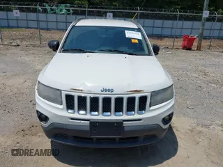 2016 Jeep Compass Sport с VIN 1C4NJCBA0GD569119, выставлен на аукционе IAAI как лот 42585329 с пробегом Не указан миль и . История ставок и продаж доступна на DreamBid. Изображение 6.