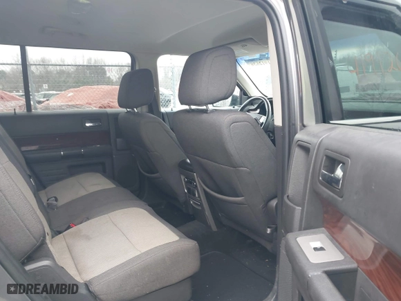 2010 Ford Flex SEL with VIN 2FMGK5CC3ABA25076, listed as a IAAI auction lot 41912636 with 199,070 mi miles. Bid and sale history available at carsss.com. Image 8.