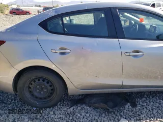 2015 Mazda 3 i Sport with VIN JM1BM1U70F1270472, listed as a Copart auction lot 53744365 with Not Provided miles and Clean Title. Bid and sale history available at DreamBid. Image 10.