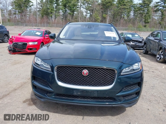 2017 Jaguar F-Pace 35t Prestige z VIN SADCK2BV4HA087827, wystawiony jako IAAI lot #41980338 z przebiegiem Nie podano mil oraz . Historia ofert i sprzedaży dostępna na DreamBid. Obrazek 6.