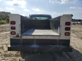 2008 Ford F-250 XL with VIN 1FDSX20558ED20386, listed as a Copart auction lot 61328455 with 111,449 mi miles and Salvage title. Bid and sale history available at DreamBid. Image 6.