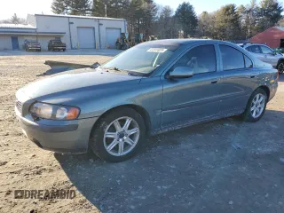 2003 Volvo S60 2.4L with VIN YV1RS61T732243191, listed as a Copart auction lot 43241825 with 89,356 mi miles and Clean Title. Bid and sale history available at carsss.com. Image 1.