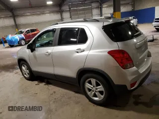 2020 Chevrolet Trax LS with VIN 3GNCJKSB9LL218067, listed as a Copart auction lot 63389735 with 32,555 mi miles and Salvage title. Bid and sale history available at DreamBid. Image 2.