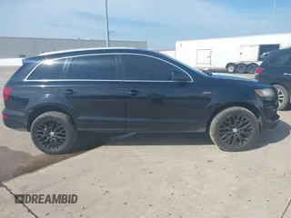2014 Audi Q7 S line Prestige с VIN WA1DGAFE0ED008602, выставлен на аукционе IAAI как лот 42743844 с пробегом 226 961 миль миль и . История ставок и продаж доступна на DreamBid. Изображение 13.