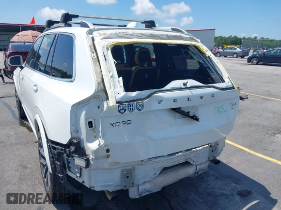 2016 Volvo XC90 T6 Momentum with VIN YV4A22PK8G1034321, listed as a IAAI auction lot 42424745 with 141,771 mi miles and . Bid and sale history available at DreamBid. Image 6.