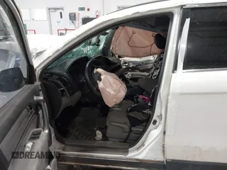 2011 Honda CR-V SE with VIN JHLRE4H49BC010599, listed as a IAAI auction lot 39483557 with 143,350 mi miles. Bid and sale history available at carsss.com. Image 5.