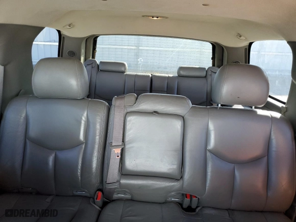 2003 Chevrolet Tahoe LT with VIN 1GNEC13TX3R248675, listed as a Copart auction lot 46735975 with 250,988 mi miles and Clean Title. Bid and sale history available at carsss.com. Image 10.