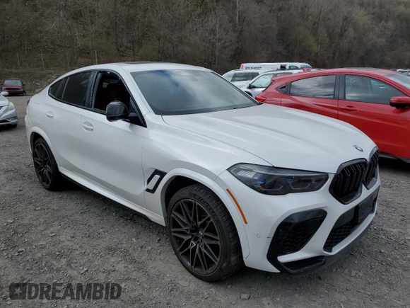 2022 BMW X6 M with VIN 5YMCY0C09N9J70336, listed as a Copart auction lot 52682365 with 0 mi miles and Salvage Title. Bid and sale history available at carsss.com. Image 4.