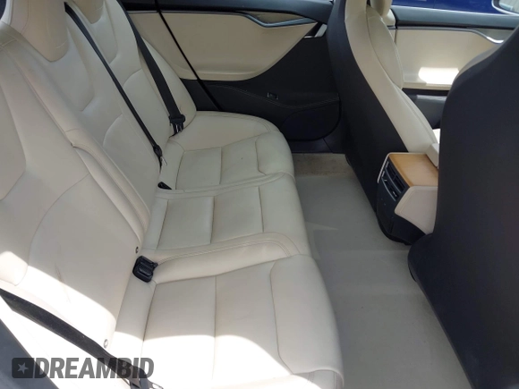 2018 Tesla Model S 75D with VIN 5YJSA1E29JF273494, listed as a IAAI auction lot 42246104 with 93,870 mi miles and . Bid and sale history available at DreamBid. Image 8.