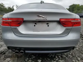 2018 Jaguar XE 20d Premium with VIN SAJAJ4FN6JCP18245, listed as a Copart auction lot 73033614 with 69,106 mi miles and Salvage Title. Bid and sale history available at carsss.com. Image 6.
