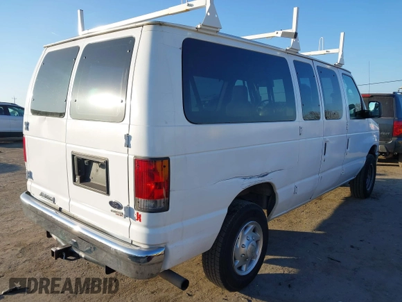 2011 Ford Econoline Passenger XL with VIN 1FBNE3BL0BDA75121, listed as a IAAI auction lot 41469640 with 105,558 mi miles. Bid and sale history available at carsss.com. Image 4.