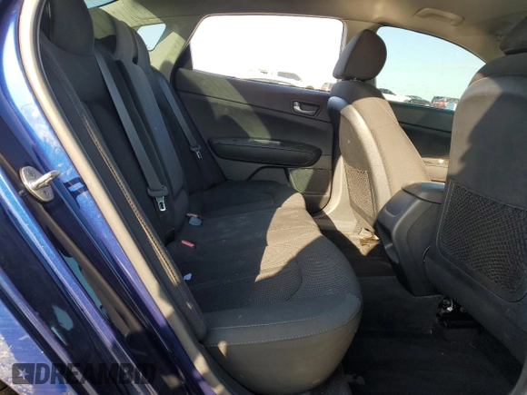 2019 Kia Optima LX with VIN 5XXGT4L34KG358920, listed as a Copart auction lot 42580785 with 88,416 mi miles and Salvage Title. Bid and sale history available at carsss.com. Image 10.