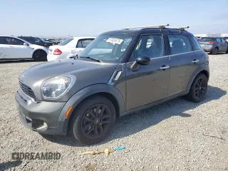 2013 MINI Countryman S z VIN WMWZC3C58DWP21027, wystawiony jako Copart lot #57326575 z przebiegiem 108 151 mil mil oraz Czysty tytuł • Clean title. Historia ofert i sprzedaży dostępna na DreamBid. Obrazek 1.