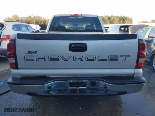 2006 Chevrolet Silverado 1500 LS with VIN 1GCEC19X66Z116391, listed as a Copart auction lot 84517514 with 261,898 mi miles and Salvage Title. Bid and sale history available at carsss.com. Image 6.