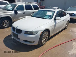 2008 BMW 3 Series 328i with VIN WBAWV13538P118908, listed as a IAAI auction lot 41707622 with 180,913 mi miles and . Bid and sale history available at DreamBid. Image 2.