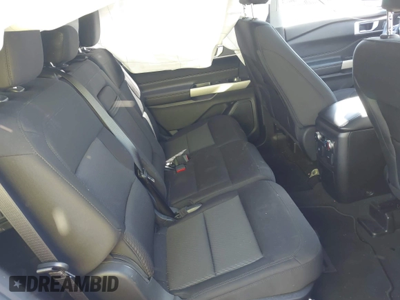 2022 Ford Explorer XLT with VIN 1FMSK8DH8NGA53766, listed as a IAAI auction lot 41588336 with 11,916 mi miles and . Bid and sale history available at DreamBid. Image 8.