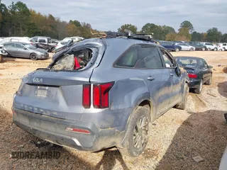 2022 Kia Sorento X-Line S with VIN 5XYRLDLC7NG142875, listed as a IAAI auction lot 40657870 with 36,494 mi miles. Bid and sale history available at carsss.com. Image 4.