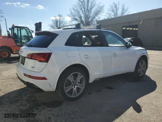 2025 Audi Q5 S line Premium with VIN WA1GAAFY0S2020331, listed as a Copart auction lot 45718875 with 7,314 mi miles and Clean Title. Bid and sale history available at carsss.com. Image 3.