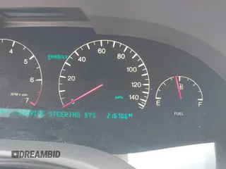 2001 Cadillac Seville z VIN 1G8KS54Y91U227846, wystawiony jako IAAI lot #42134095 z przebiegiem 216 766 mil mil oraz . Historia ofert i sprzedaży dostępna na DreamBid. Obrazek 15.