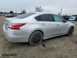 2013 Nissan Altima 2.5 SL with VIN 1N4AL3AP5DC110240, listed as a Copart auction lot 48787525 with 122,157 mi miles and Salvage Title. Bid and sale history available at carsss.com. Image 3.