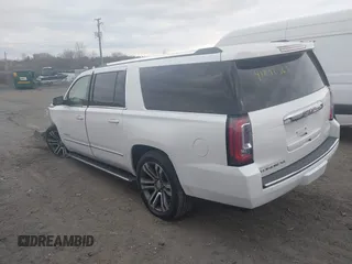 2020 GMC Yukon XL Denali with VIN 1GKS2HKJ9LR225805, listed as a IAAI auction lot 41892365 with 45,494 mi miles. Bid and sale history available at carsss.com. Image 3.