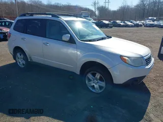 2010 Subaru Forester 2.5X Premium with VIN JF2SH6CC6AG906755, listed as a IAAI auction lot 41575781 with 222,407 mi miles. Bid and sale history available at carsss.com. Image 1.