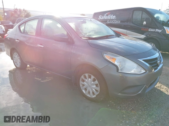 2016 Nissan Versa S Plus with VIN 3N1CN7AP1GL882220, listed as a IAAI auction lot 41432001 with 105,020 mi miles. Bid and sale history available at carsss.com. Image 1.