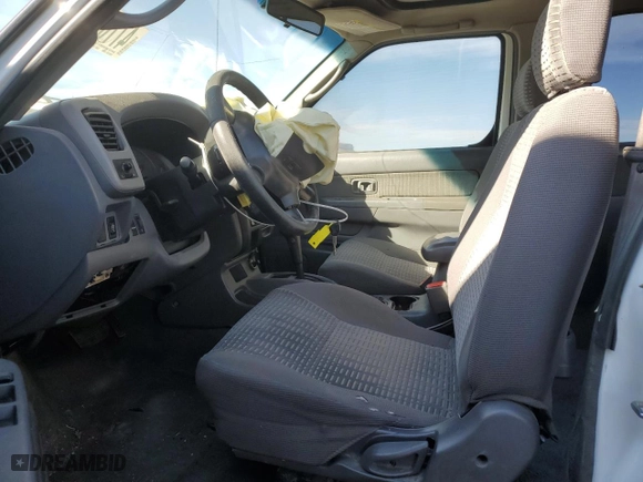 2001 Nissan Xterra XE with VIN 5N1ED28T51C563156, listed as a Copart auction lot 47763055 with 273,252 mi miles and Salvage Title. Bid and sale history available at carsss.com. Image 7.