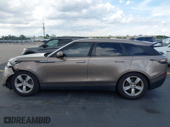 2018 Land Rover Range Rover Velar S с VIN SALYB2RV4JA708585, выставлен на аукционе IAAI как лот 42399058 с пробегом 82 537 миль миль и . История ставок и продаж доступна на DreamBid. Изображение 14.