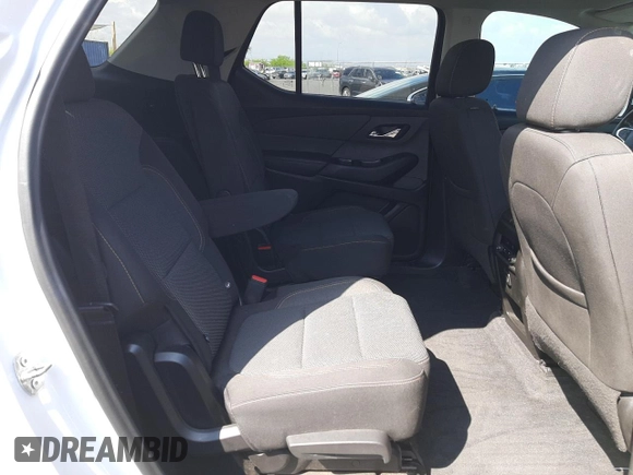 2020 Chevrolet Traverse LT Cloth with VIN 1GNERGKW7LJ139585, listed as a Copart auction lot 55529455 with 62,376 mi miles and Salvage title. Bid and sale history available at DreamBid. Image 11.