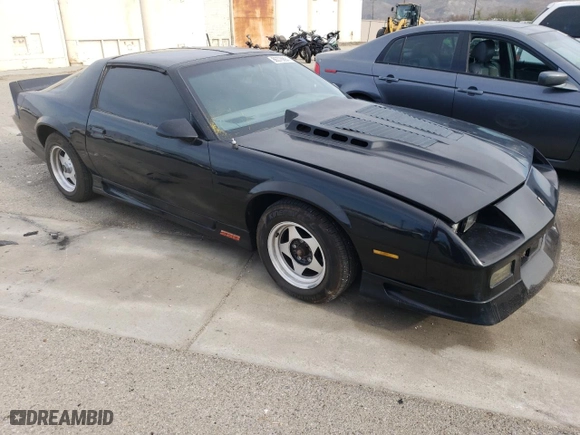 1984 Chevrolet Camaro Z28 Sport with VIN 1G1AP87G0EL211814, listed as a Copart auction lot 86376894 with 71,594 mi miles and Clean Title. Bid and sale history available at carsss.com. Image 4.