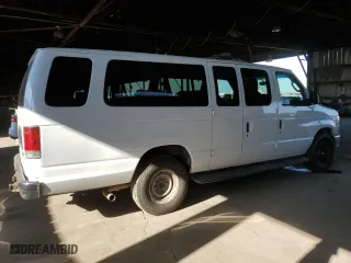 2013 Ford Econoline Wagon XL with VIN 1FBSS3BL0DDA77076, listed as a Copart auction lot 70474004 with 154,679 mi miles and Salvage Title. Bid and sale history available at carsss.com. Image 3.