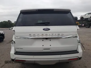 2024 Ford Expedition Limited z VIN 1FMJU1K88REA11681, wystawiony jako Copart lot #48700995 z przebiegiem 28 948 mil mil oraz Czysty tytuł • Clean title. Historia ofert i sprzedaży dostępna na DreamBid. Obrazek 6.