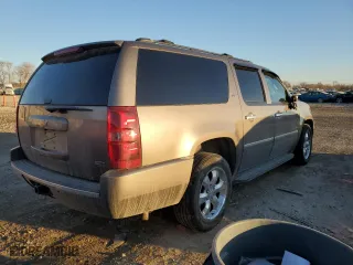 2012 Chevrolet Suburban LTZ with VIN 1GNSKKE71CR307236, listed as a Copart auction lot 42536785 with 205,539 mi miles and Salvage Title. Bid and sale history available at carsss.com. Image 3.