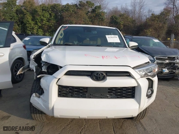 2021 Toyota 4Runner SR5 with VIN JTEEU5JR3M5239888, listed as a IAAI auction lot 41503559 with 154,147 mi miles. Bid and sale history available at carsss.com. Image 12.