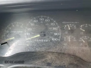1999 Chevrolet Suburban with VIN 1GNEC16R7XJ418169, listed as a Copart auction lot 88995495 with 2,015,240 mi miles and Salvage title. Bid and sale history available at DreamBid. Image 9.