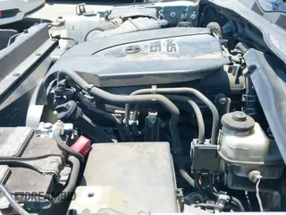 2022 Toyota Tacoma SR5 with VIN 3TMAZ5CN0NM165663, listed as a IAAI auction lot 42367593 with 104,814 mi miles and . Bid and sale history available at DreamBid. Image 19.