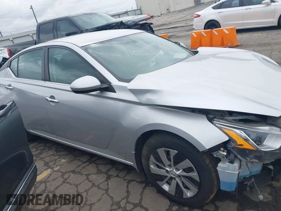 2019 Nissan Altima S with VIN 1N4BL4BV0KC254007, listed as a IAAI auction lot 41863675 with 58,828 mi miles and . Bid and sale history available at DreamBid. Image 13.