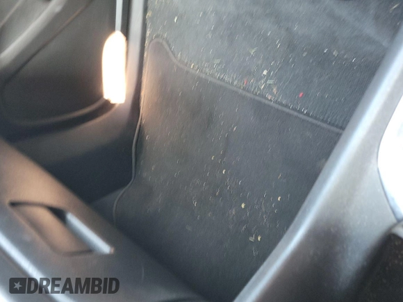 2021 Chevrolet Traverse LT Cloth with VIN 1GNEVMKWXMJ220477, listed as a IAAI auction lot 42842579 with 62,180 mi miles and . Bid and sale history available at DreamBid. Image 3.