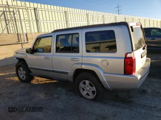 2008 Jeep Commander Sport z VIN 1J8HH48KX8C105432, wystawiony jako Copart lot #86000854 z przebiegiem 201 869 mil mil oraz Szkoda całkowita • Salvage title. Historia ofert i sprzedaży dostępna na DreamBid. Obrazek 2.