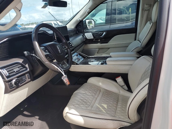 2020 Lincoln Navigator L Black Label with VIN 5LMJJ3TT4LEL21595, listed as a Copart auction lot 73951494 with 0 mi miles and Salvage Title. Bid and sale history available at carsss.com. Image 7.