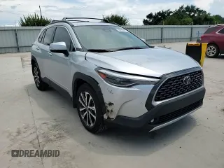 2023 Toyota Corolla Cross XLE z VIN 7MUDAAAG8PV046530, wystawiony jako Copart lot #62220895 z przebiegiem 25 941 mil mil oraz Szkoda całkowita • Salvage title. Historia ofert i sprzedaży dostępna na DreamBid. Obrazek 14.