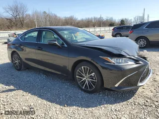 2023 Lexus ES with VIN 58ADZ1B10PU148644, listed as a Copart auction lot 47623235 with 6,723 mi miles and Salvage Title. Bid and sale history available at carsss.com. Image 4.